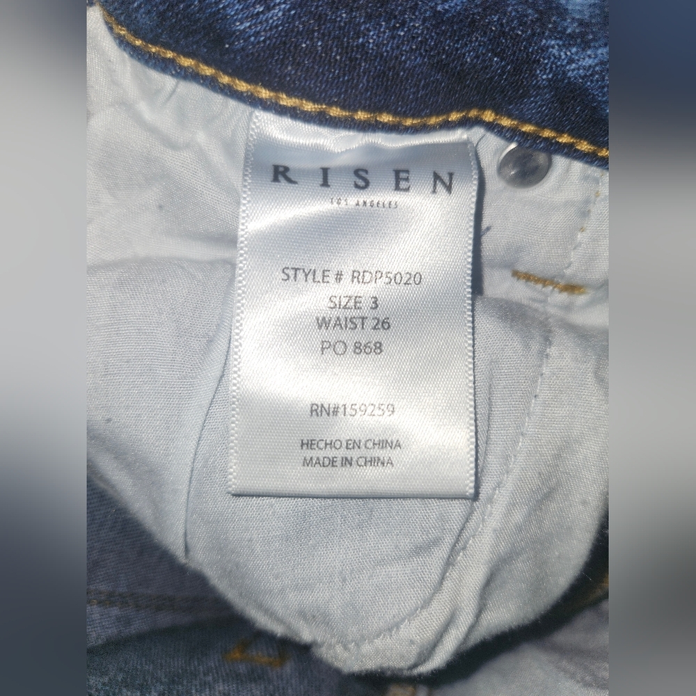 👖NWOT Risen "Vent High Rise Split Flare Jeans w/Distressing" Dark Denim Sz 3/26 - Picture 13 of 14